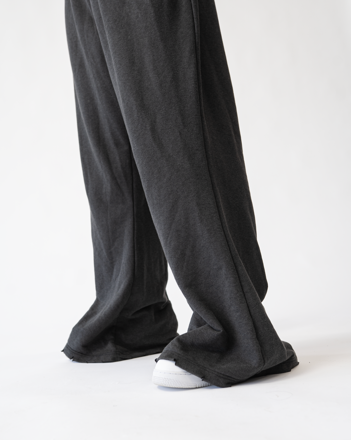 OOO Flared Sweatpants